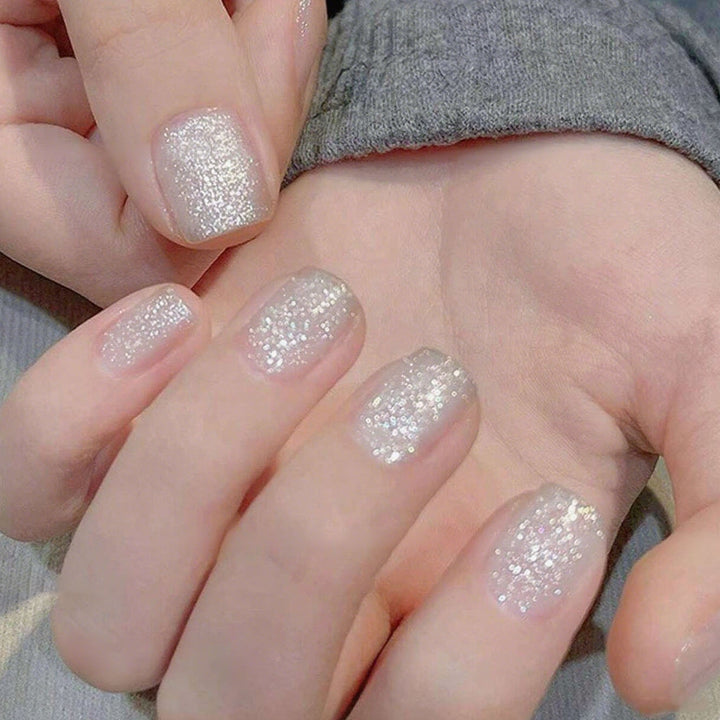High-gloss artificial nails with rose effect Bowlift