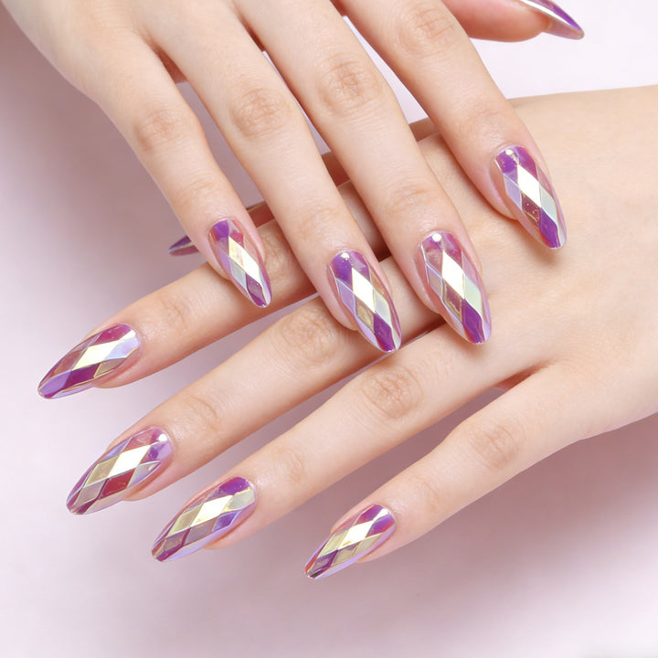 Diamond-Shaped Press-On Nail Set Bowlift