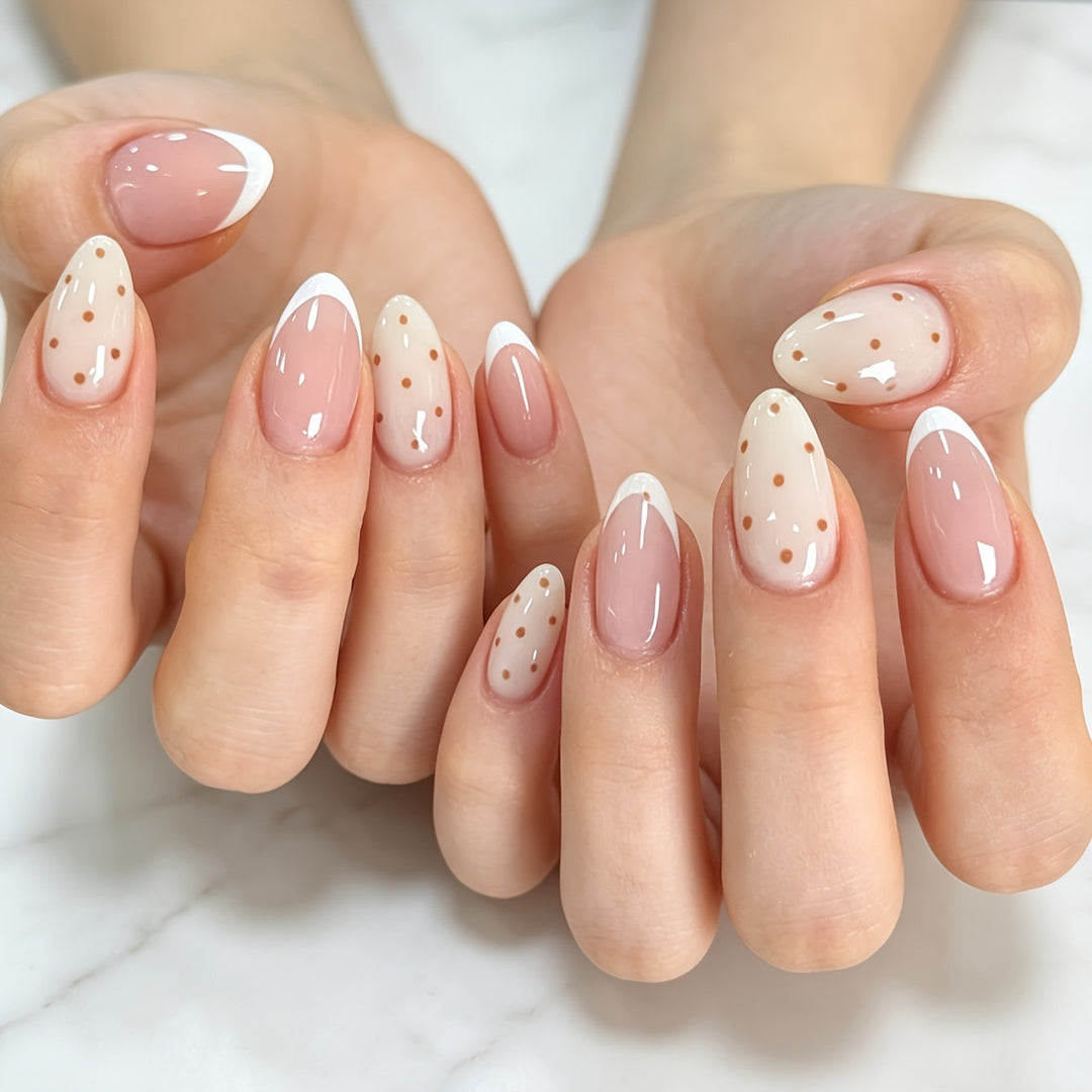 Creative Polka Dot Press-On Nail Tips Bowlift