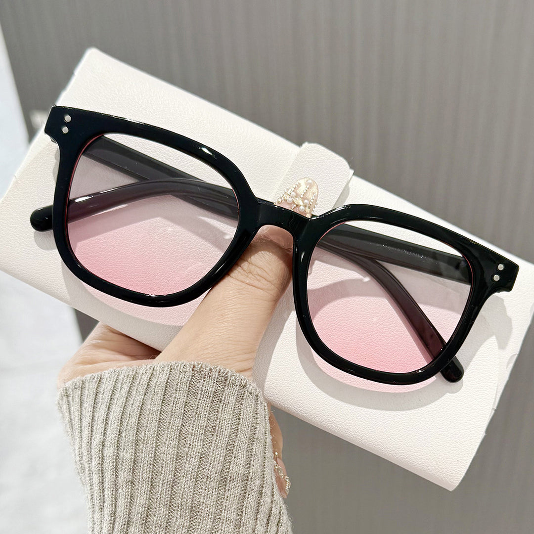 Stylish Wide Frame Sunglasses
