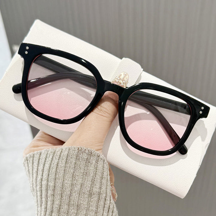 Stylish Wide Frame Sunglasses