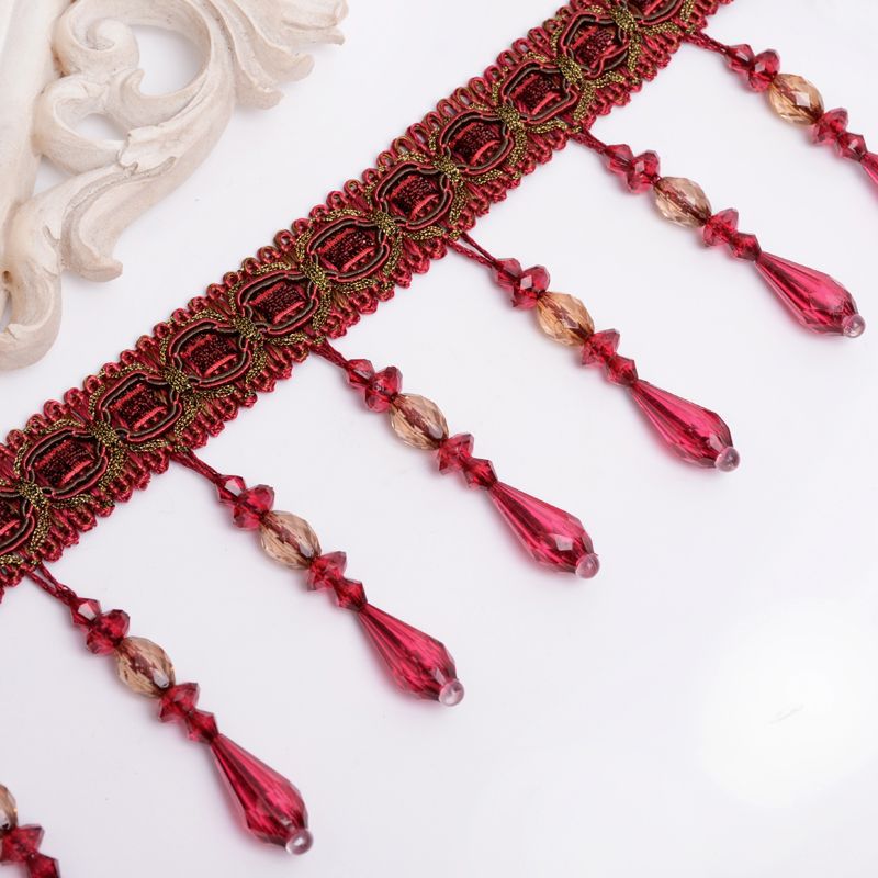 Embellished lace edge Bowlift