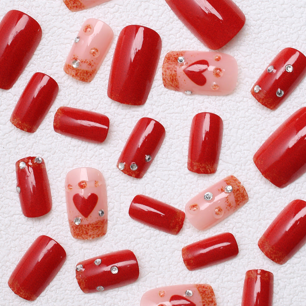 Glamorous Heart-Accent Press-On Nails Bowlift