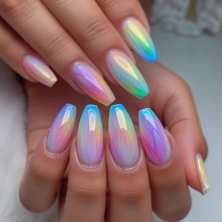 Shiny artificial nails Bowlift