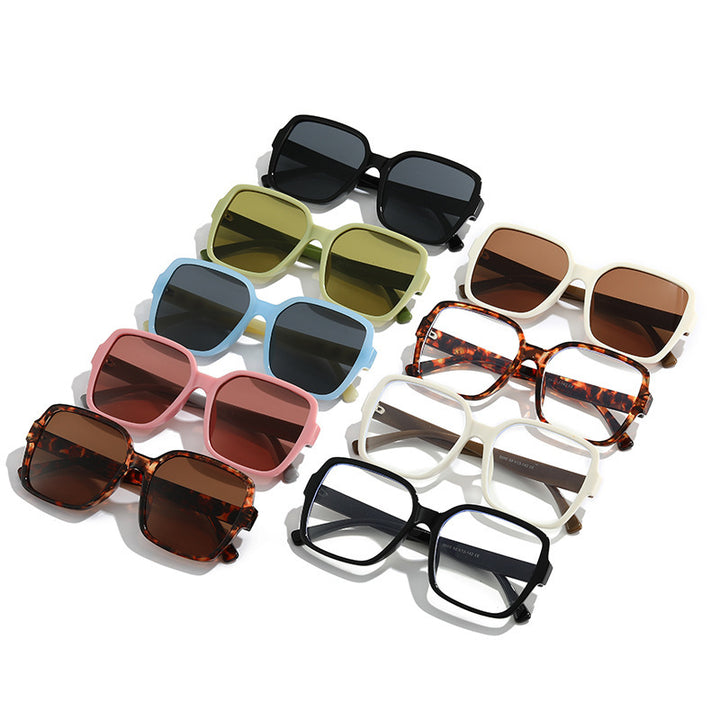 Elegant Oversized Square Frame Eyewear Bowlift