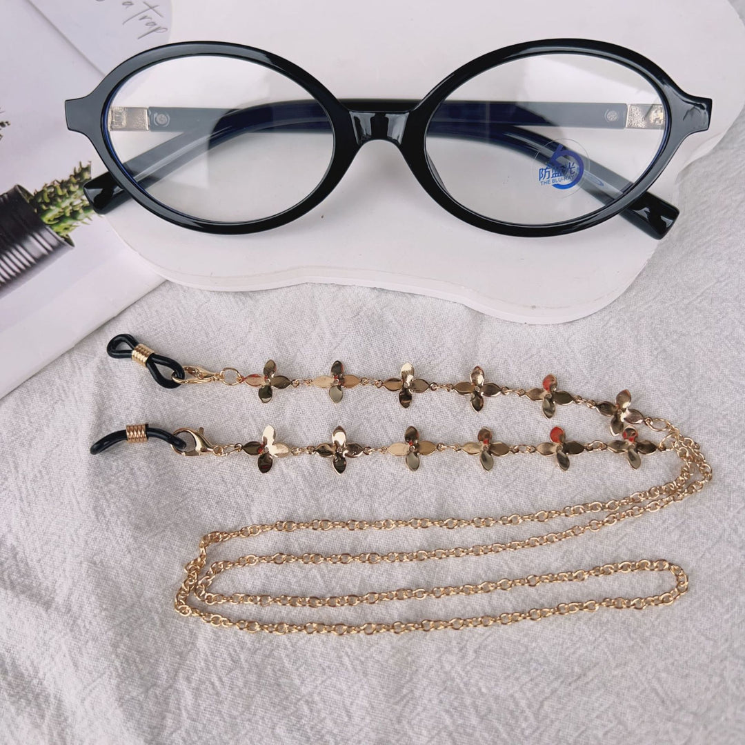 Fashionable Chain Eyewear Retainer Bowlift