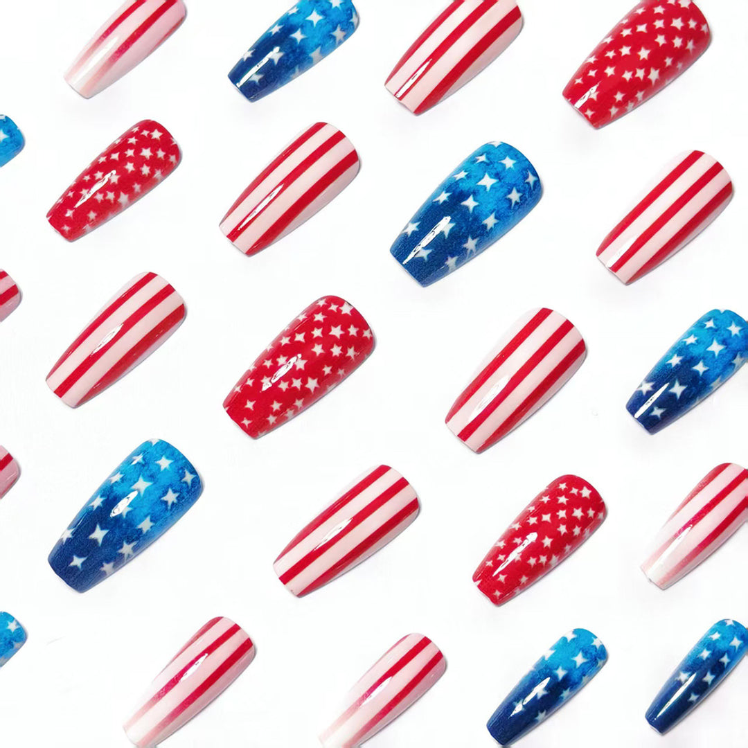 Artificial Nails in Patriotic Stars and Stripes Design Bowlift