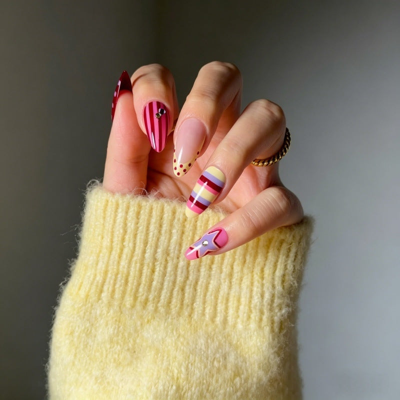 Artful Nail Set with Festive Patterns Bowlift