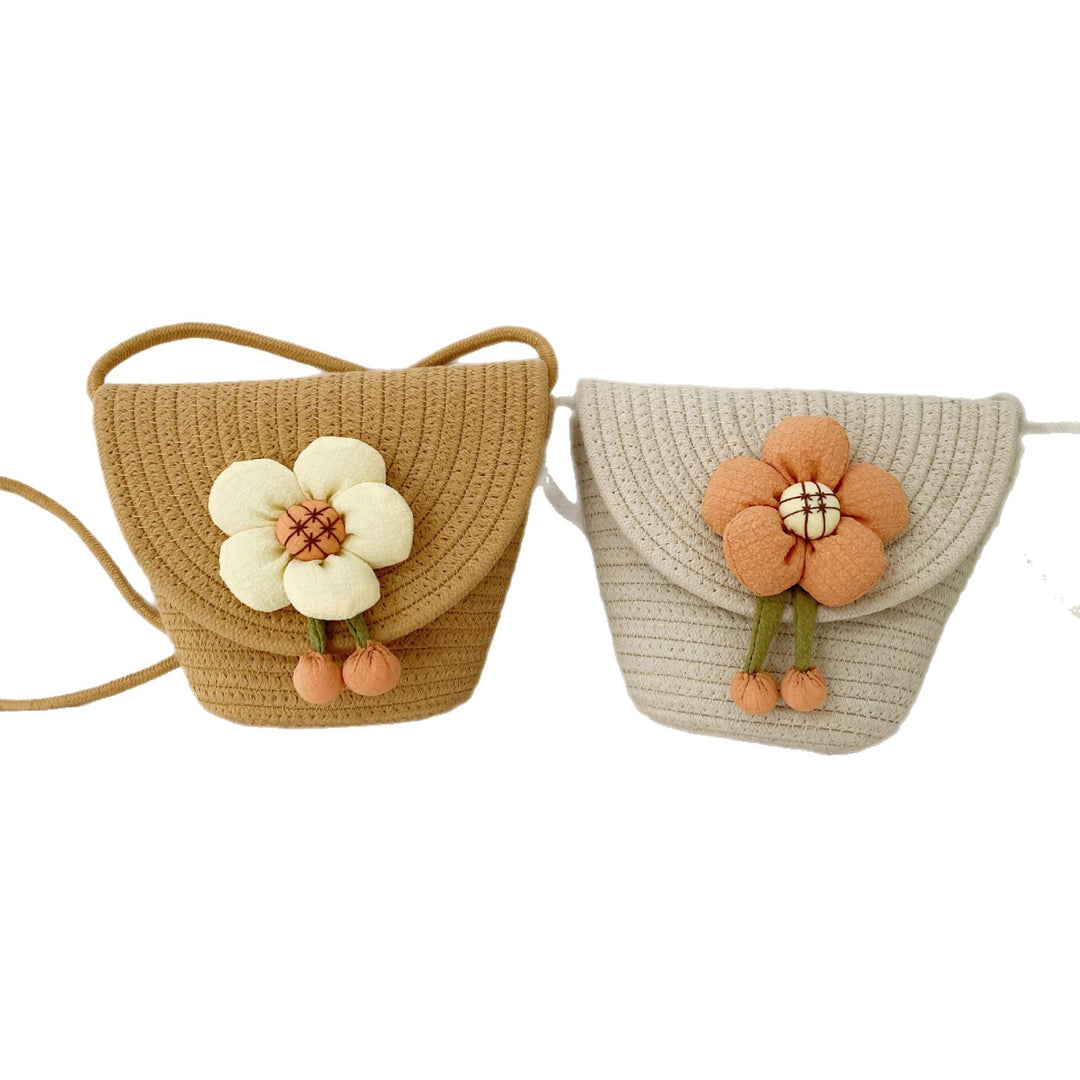 Handbag with 3D flower appliqué Bowlift