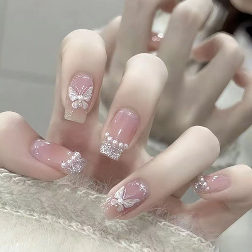 Artificial nails with butterfly design Bowlift