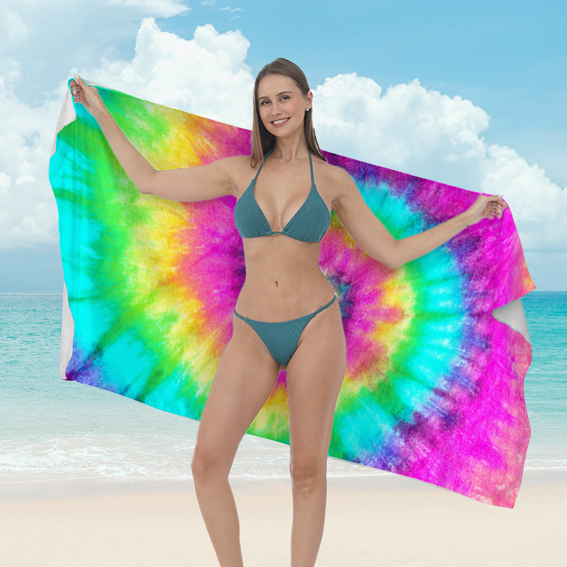Beach towel with vibrant tropical plant motif Bowlift