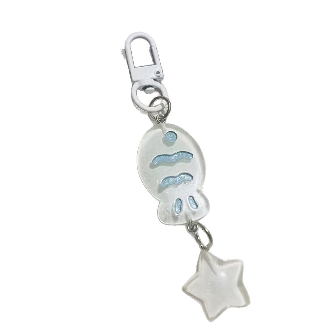 Playful keychain with fish and star motif Bowlift