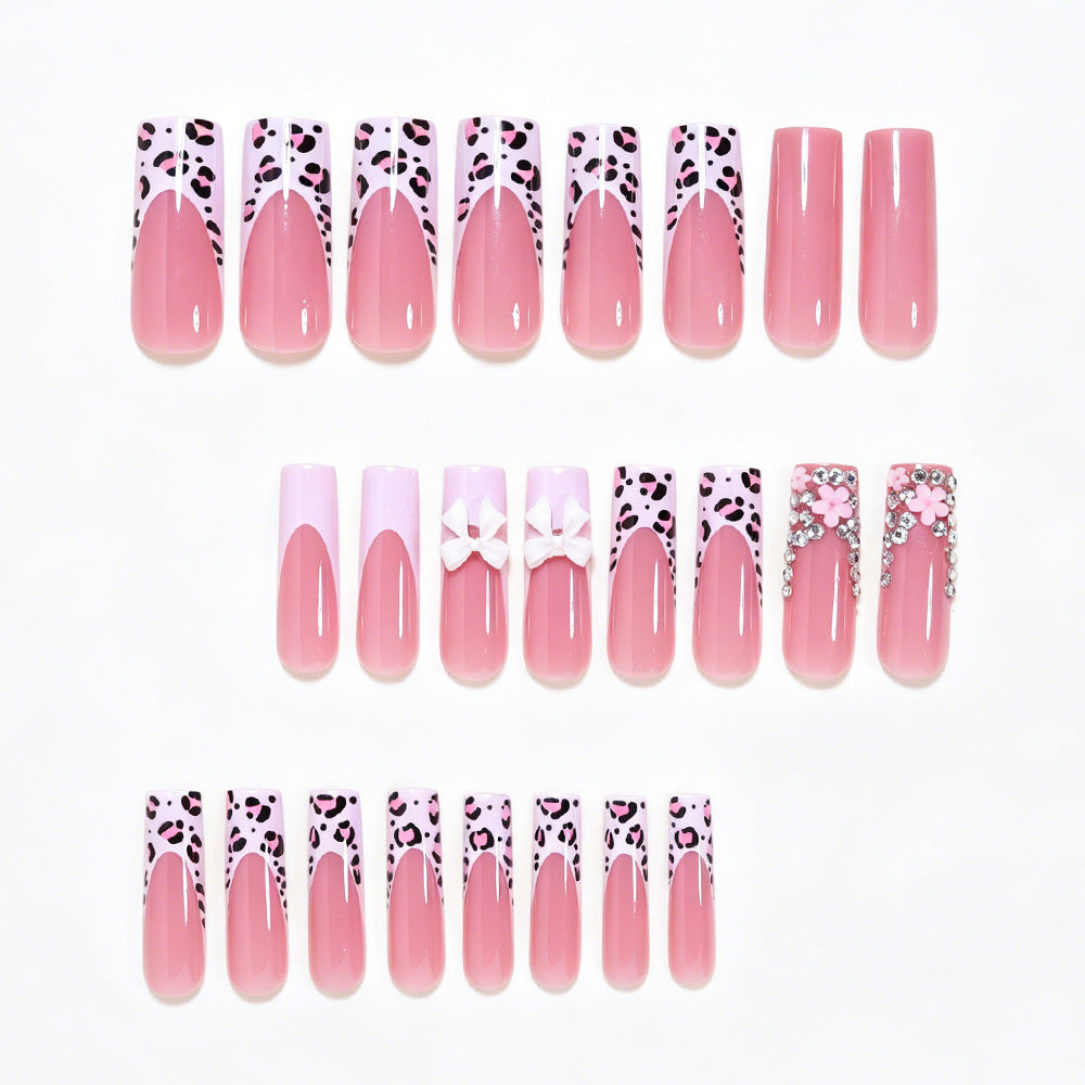 Decorative Press-On Nail Art Set with 3D Accents Bowlift