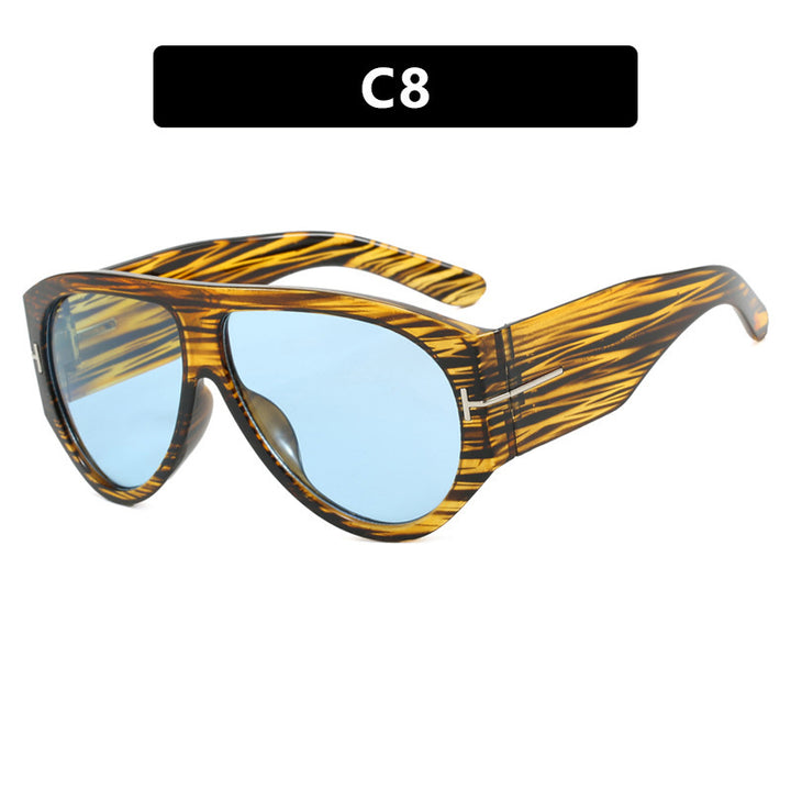 Ladies elegant sunglasses in striking design Bowlift