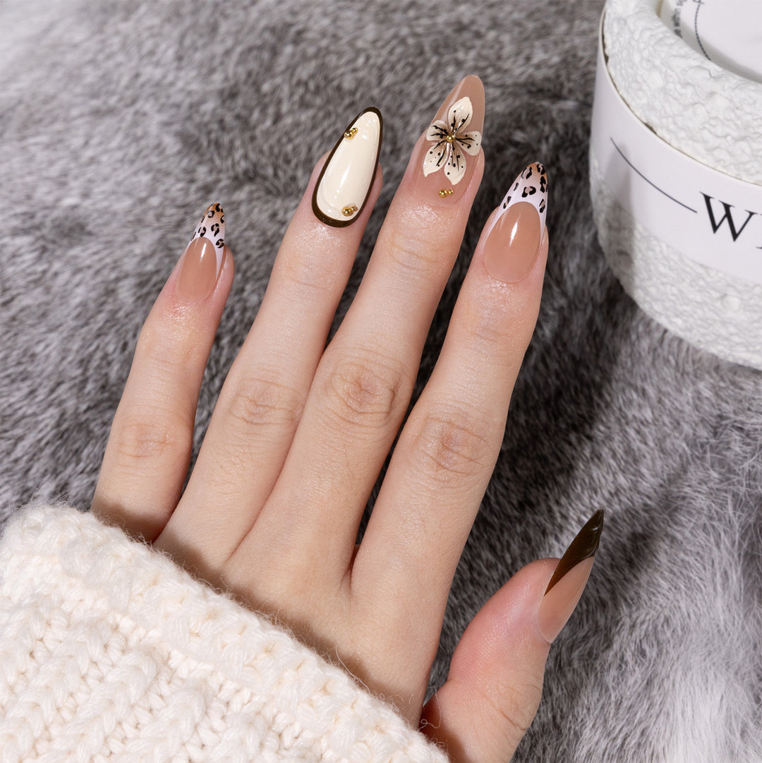 Artful Nail Extensions with Flower and Leopard Patterns Bowlift