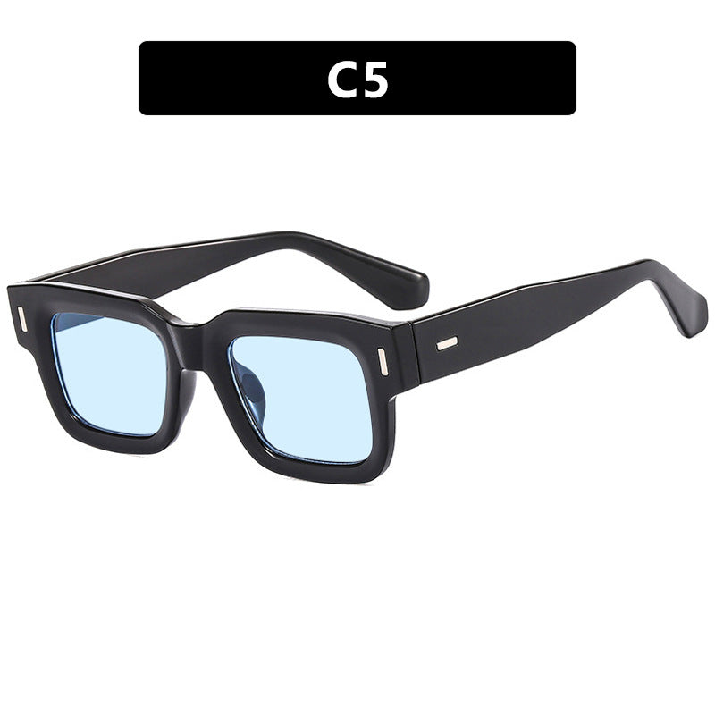 Women's fashionable sunglasses in elegant leopard pattern Bowlift