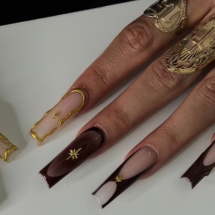 Luxurious Statement Stiletto Press-On Nails with Gold Accents Bowlift
