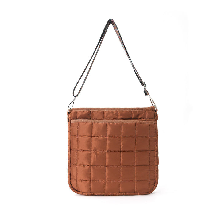 Fashionable shoulder bag with square quilted pattern Bowlift