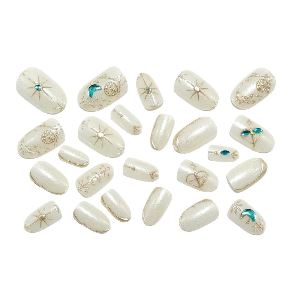 Artificial nails with noble glitter accents and symbol motif Bowlift