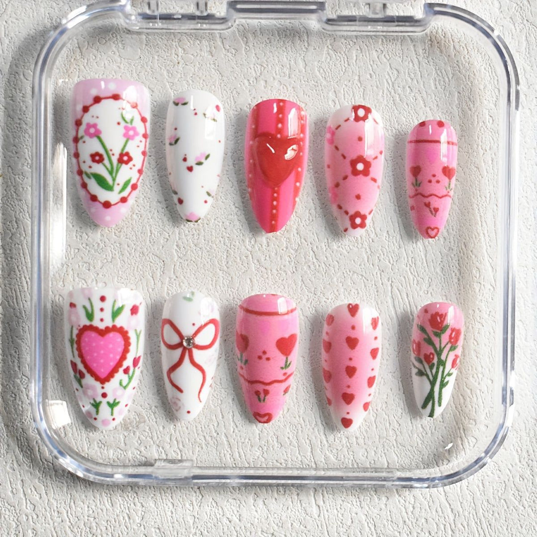 Romantic Floral Themed Press-On Nail Art Bowlift