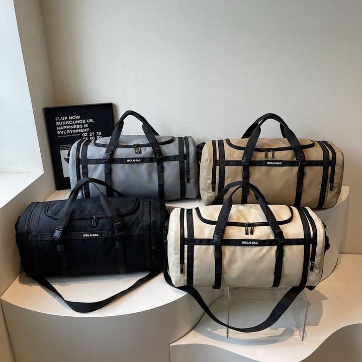 Sporty Travel Duffel With Durable And Water-Resistant Material Bowlift