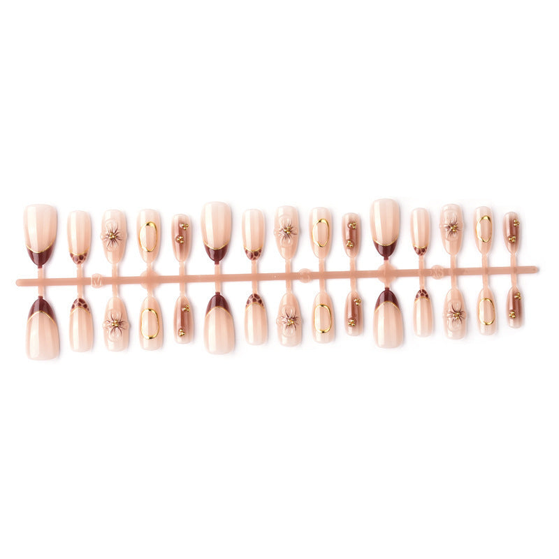 Artificial Nail Set with Floral and Elegant Gold Decorations Bowlift