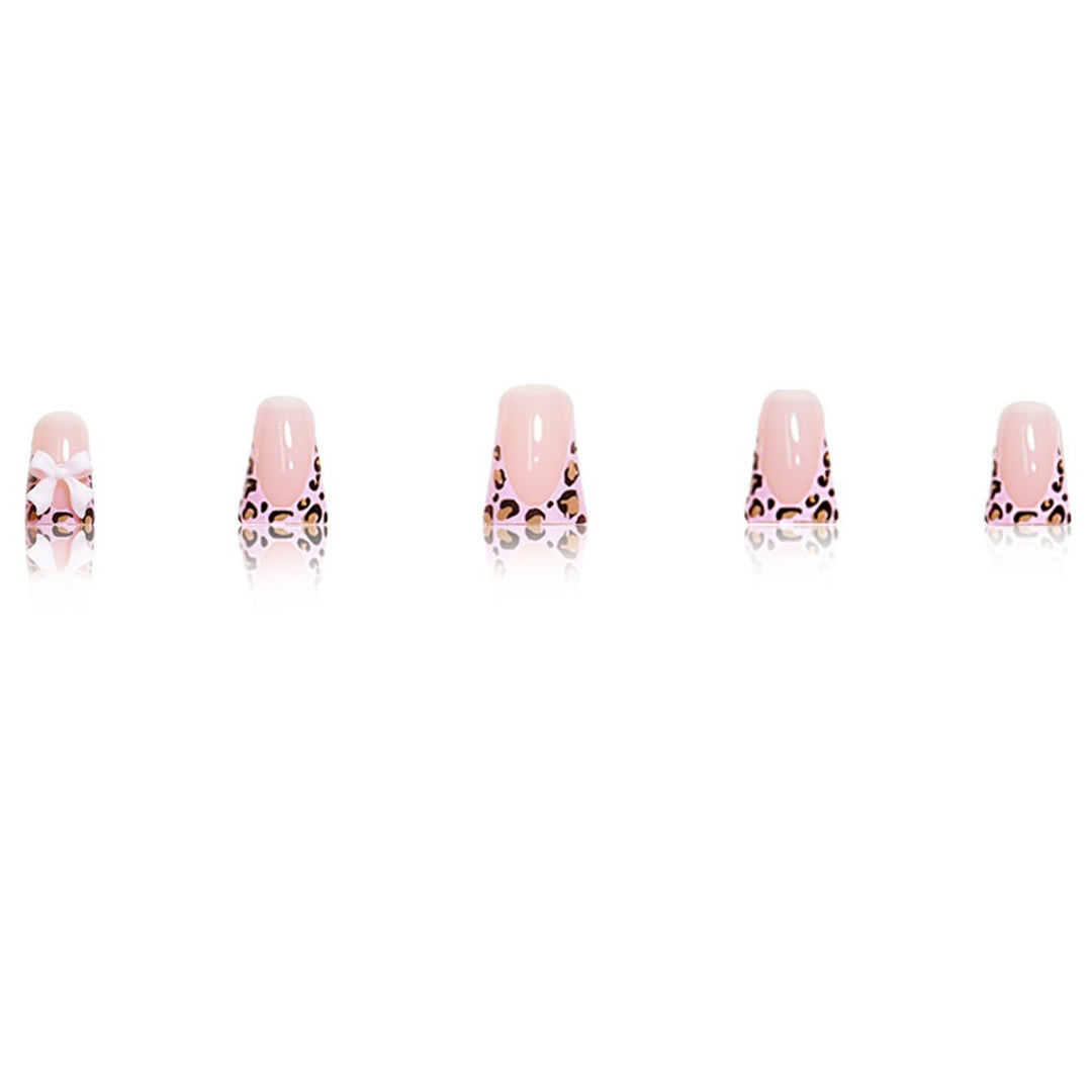 Animal Print Bow-Accented Press-On Nail Art Bowlift