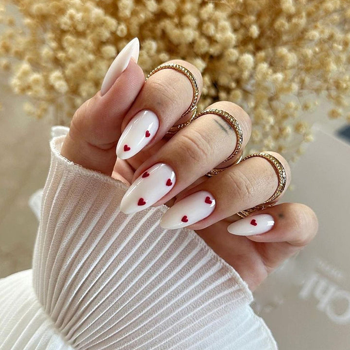 Heart-Embellished Press-On Nail Designs Bowlift