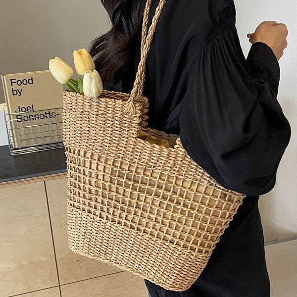 Basket tote bag with modern mesh design Bowlift