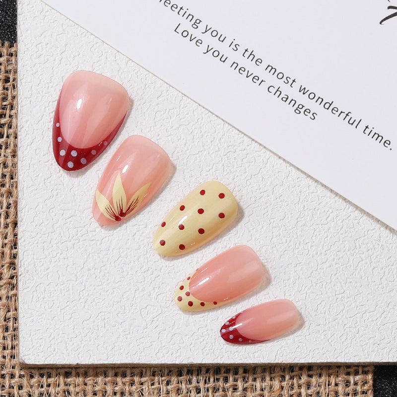 Artistic Press-On Nail Collection Bowlift