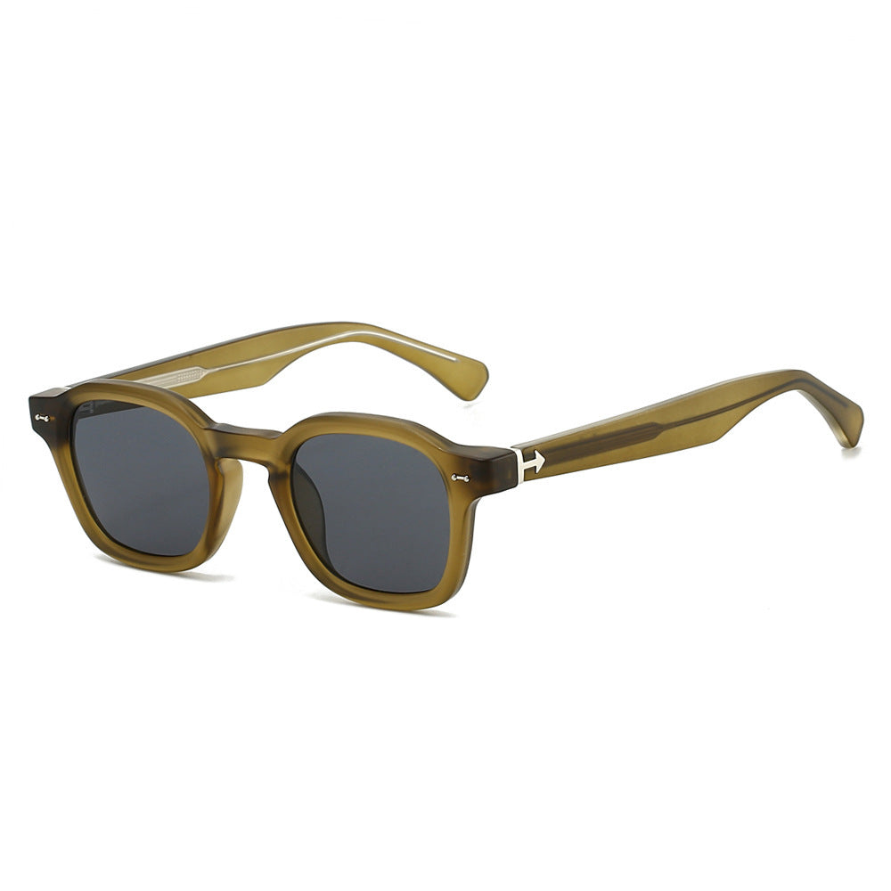 Women's fashionable sunglasses in unique, square design Bowlift