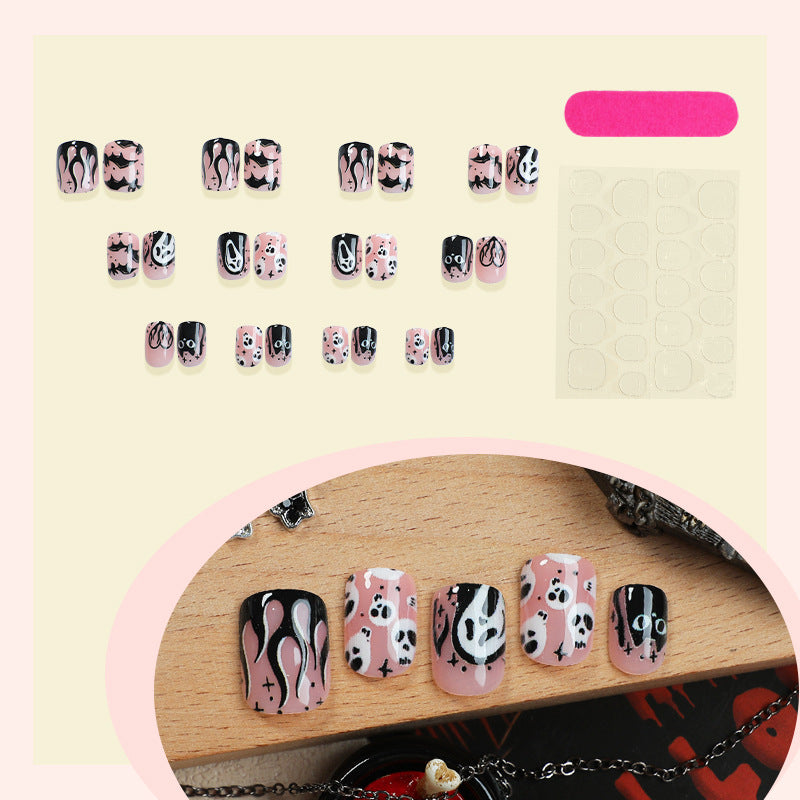 Nail art set with creative Halloween design Bowlift