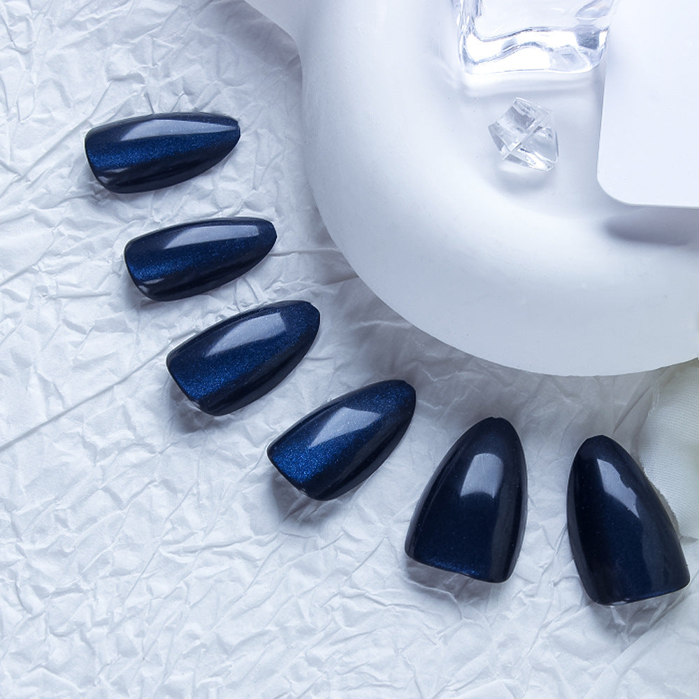 Glamorous Gel Nail Set Bowlift