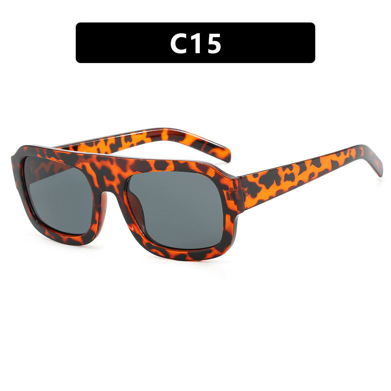 Women's oversized sunglasses with distinctive rectangular frame Bowlift