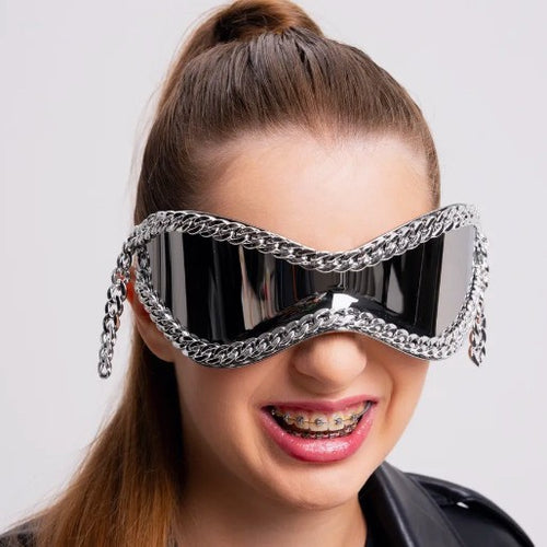 Women's fashionable sunglasses with chain frame Bowlift