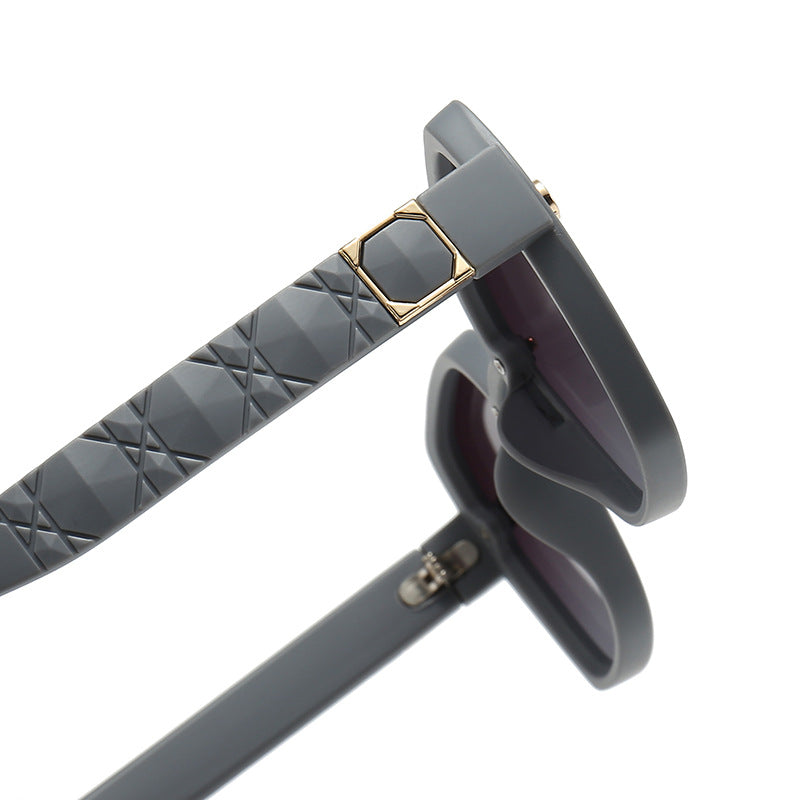Ladies' sunglasses with a stylish, square frame and elegant details Bowlift
