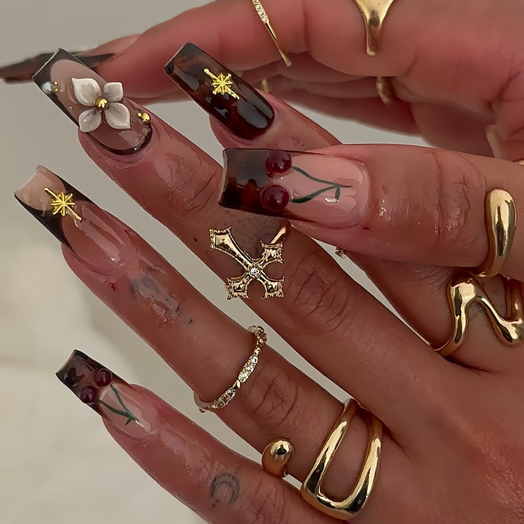 Decorative Press-On Nail Extensions Bowlift