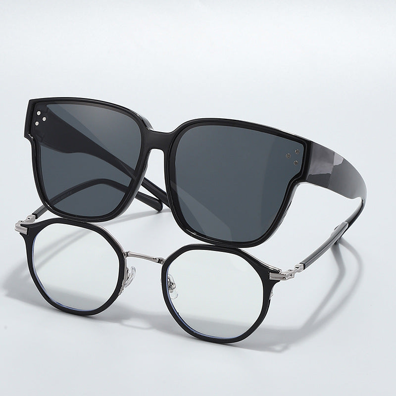 Ladies Fashion Sunglasses in clear lines design with high UV protection Bowlift