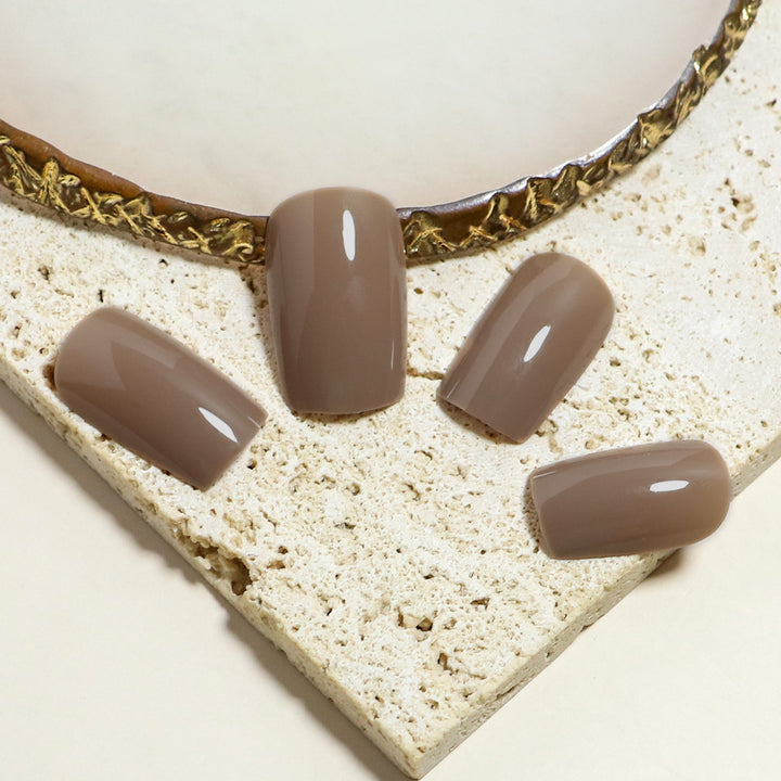 Classic Gel Press-On Nails Bowlift