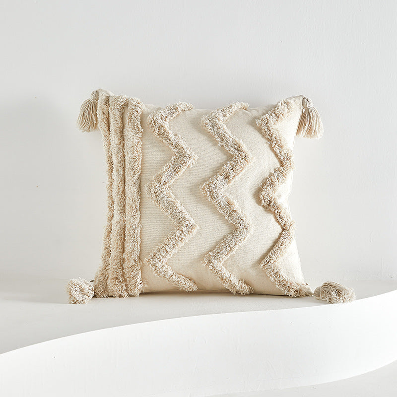 Textured Zigzag Pattern Decorative Pillow