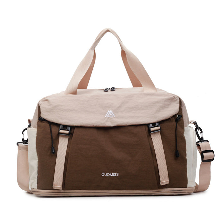 Versatile Multi-Pocket Weekender Duffel