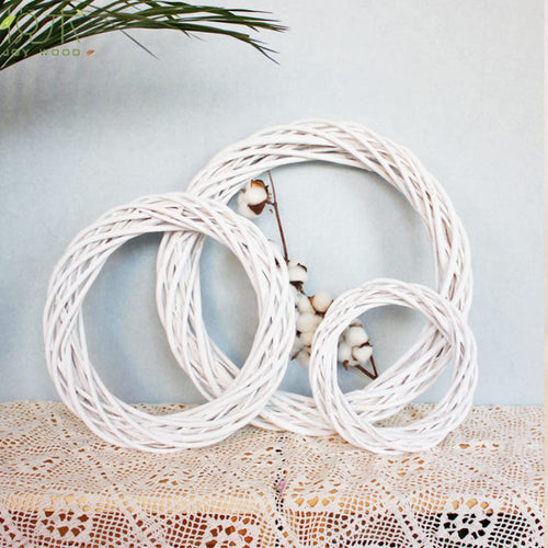 Decorative braided wreath Bowlift