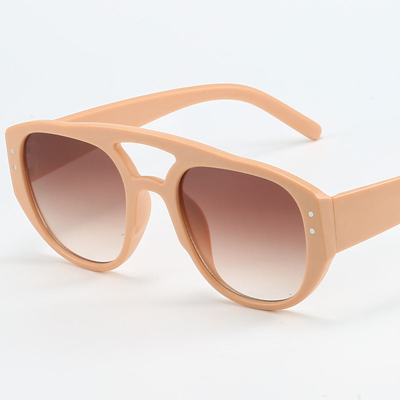 Women's Stylish Sunglasses in Trendy Leopard Print Bowlift