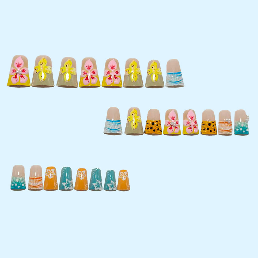 Exclusive artificial nails with floral accents and artistic embellishments Bowlift