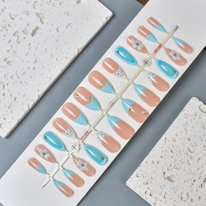 Glamorous Floral-Accent Press-On Nail Set Bowlift