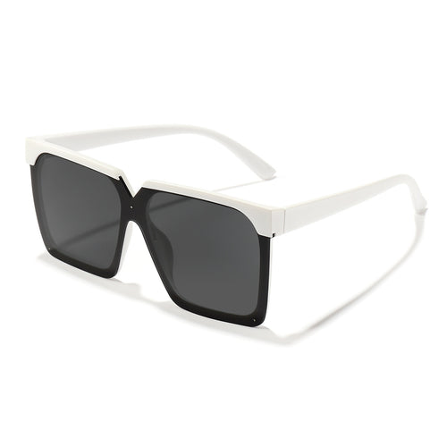 Women extravagantly designed sunglasses Bowlift