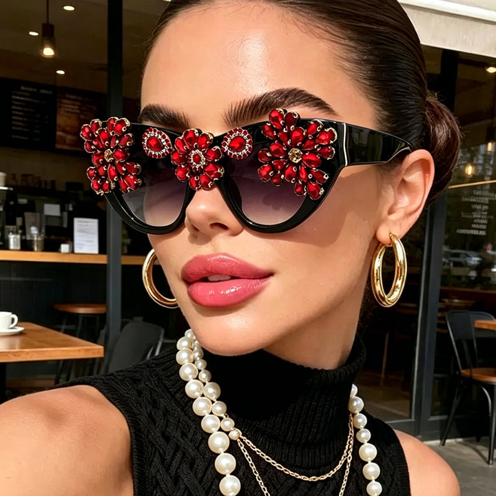 Women extravagantly decorated Cat-Eye sunglasses Bowlift