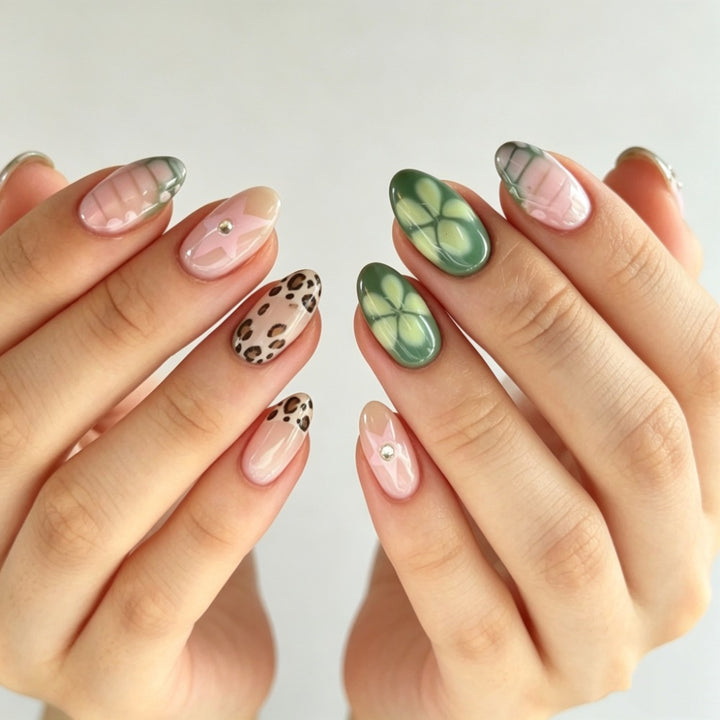 Artificial nails with modern geometric designs Bowlift