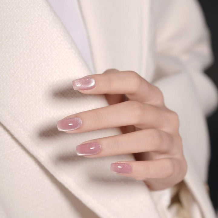 High-quality artificial nails Bowlift