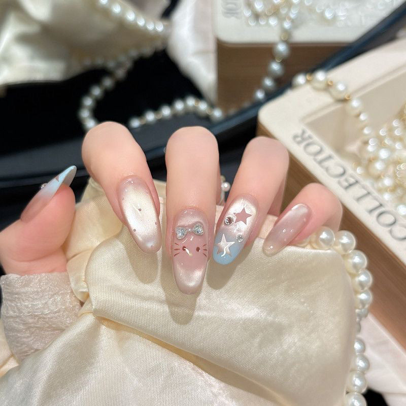 Creative nail art set with sparkling star and animal designs Bowlift